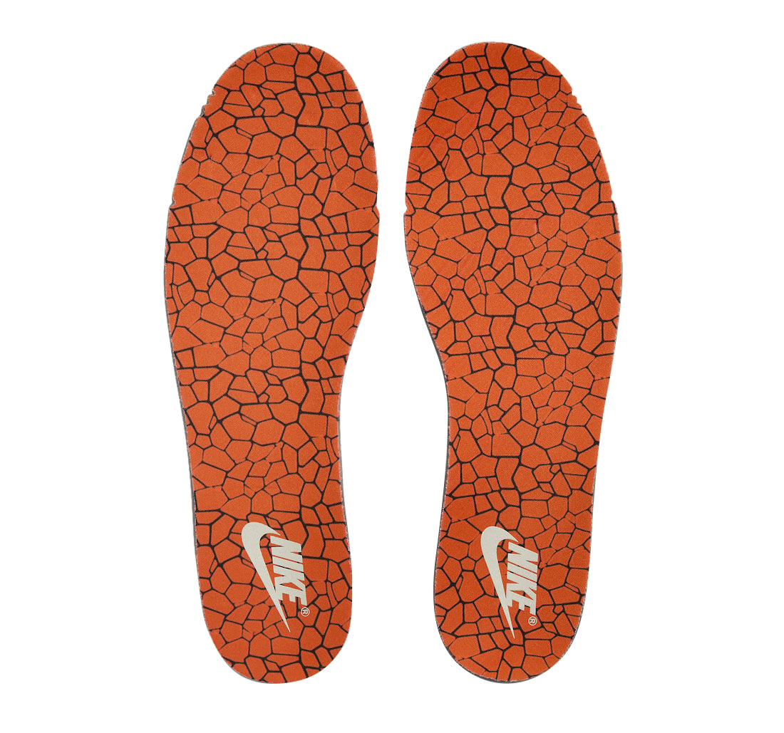 Nike Dunk Low WMNS Cracked Orange - Image 8