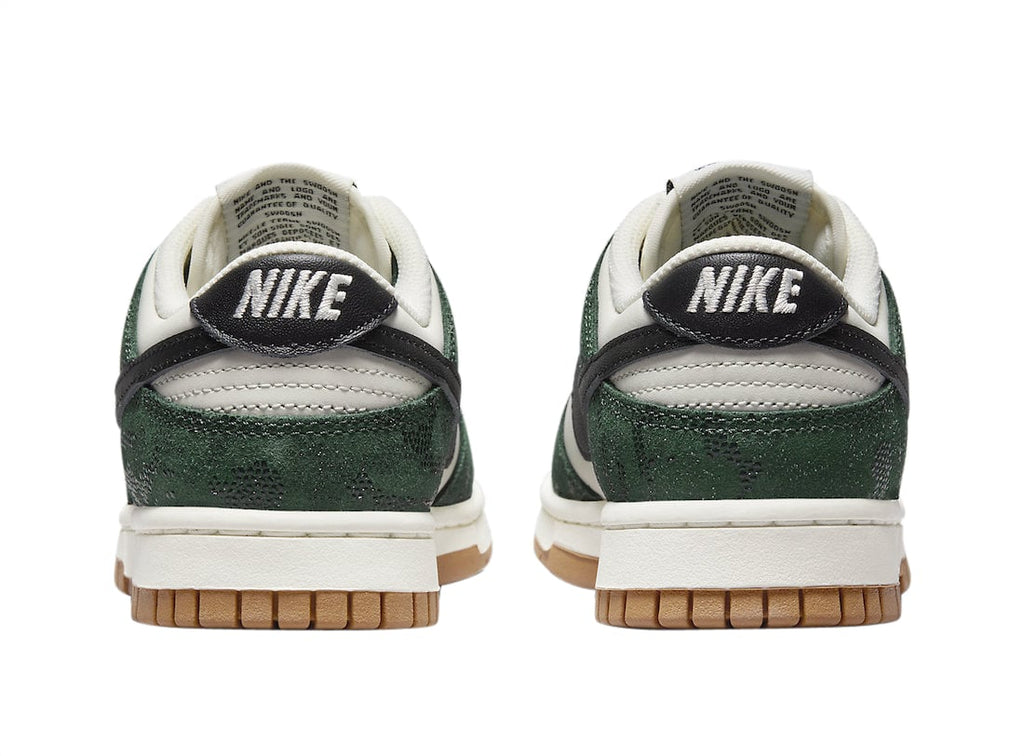 Nike Dunk Low WMNS Green Snake - Image 5