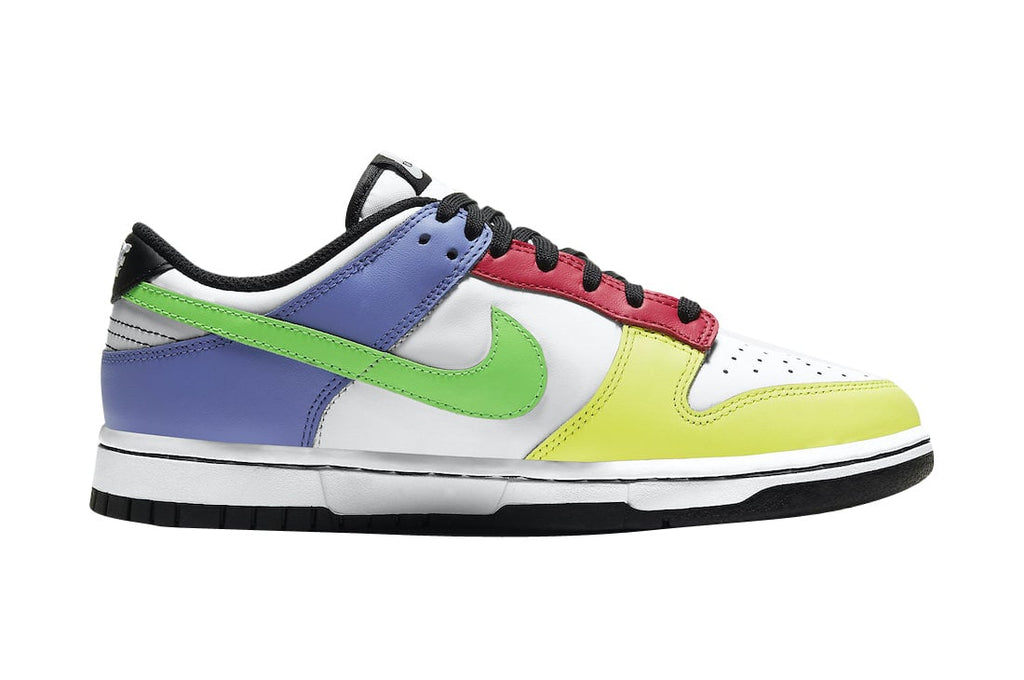 Nike Dunk Low WMNS Green Strike - Image 3