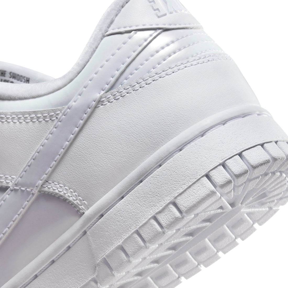 Nike Dunk Low WMNS Just Do It - Image 8
