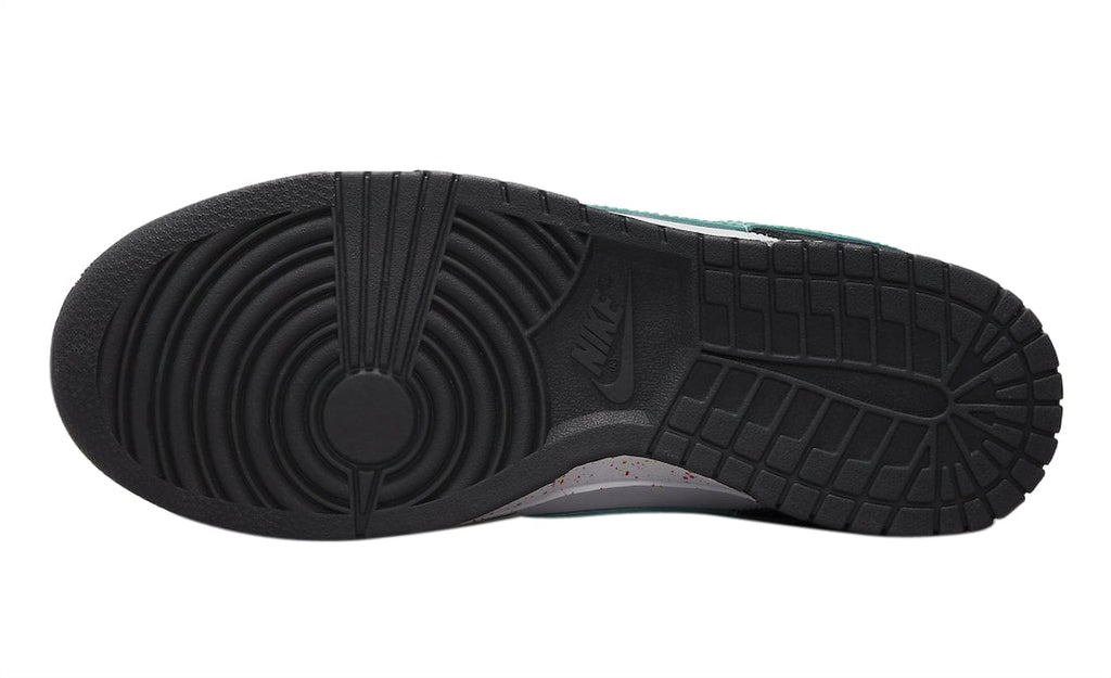 Nike Dunk Low WMNS Lunar New Year - Image 6