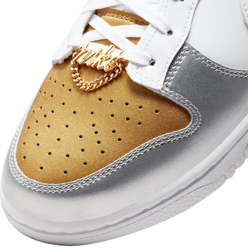 Nike Dunk Low WMNS Metallic - Image 7