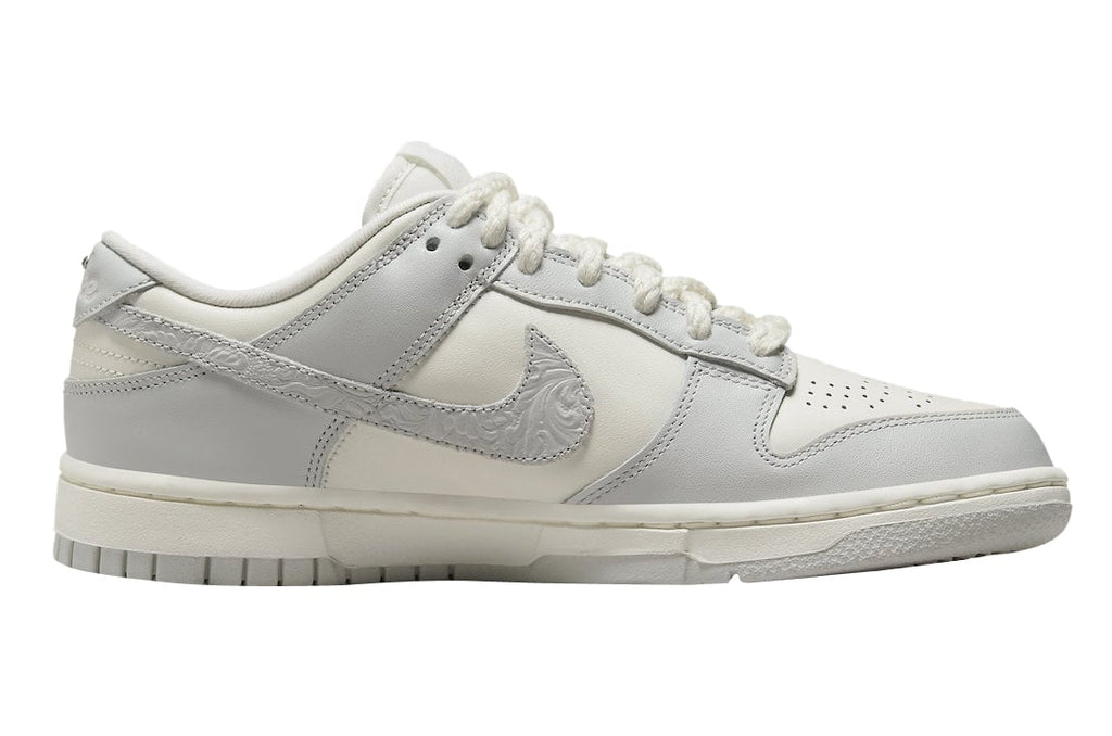 Nike Dunk Low WMNS Needlework - Image 3