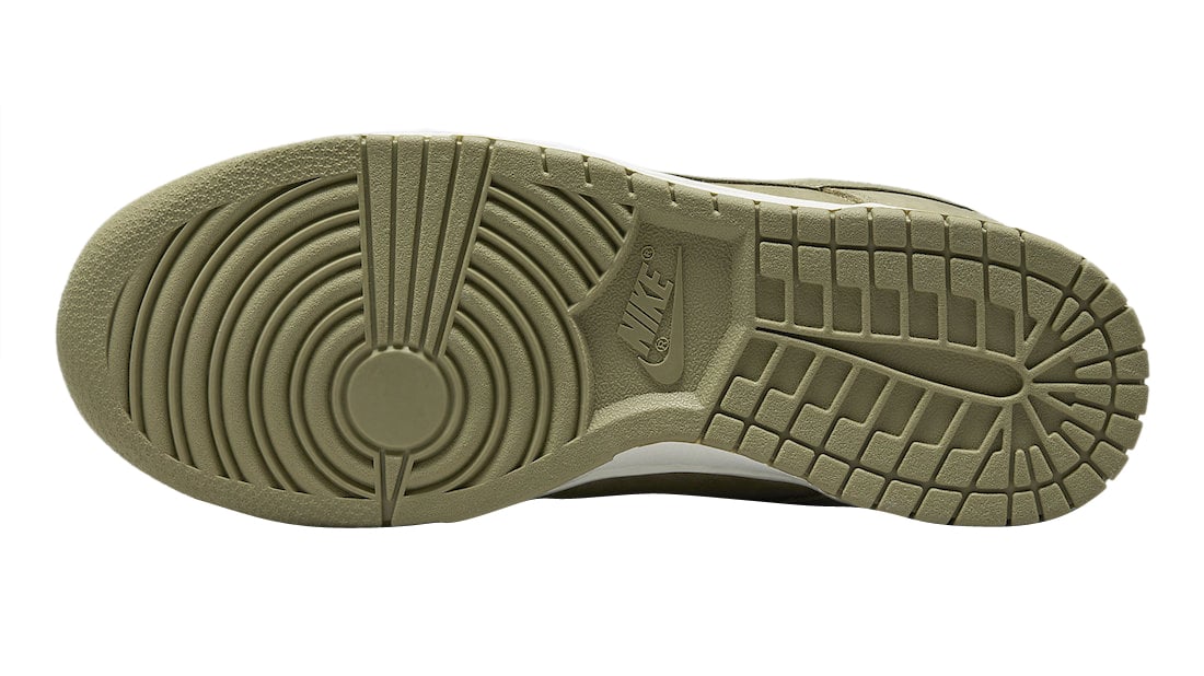 Nike Dunk Low WMNS Neutral Olive - Image 6