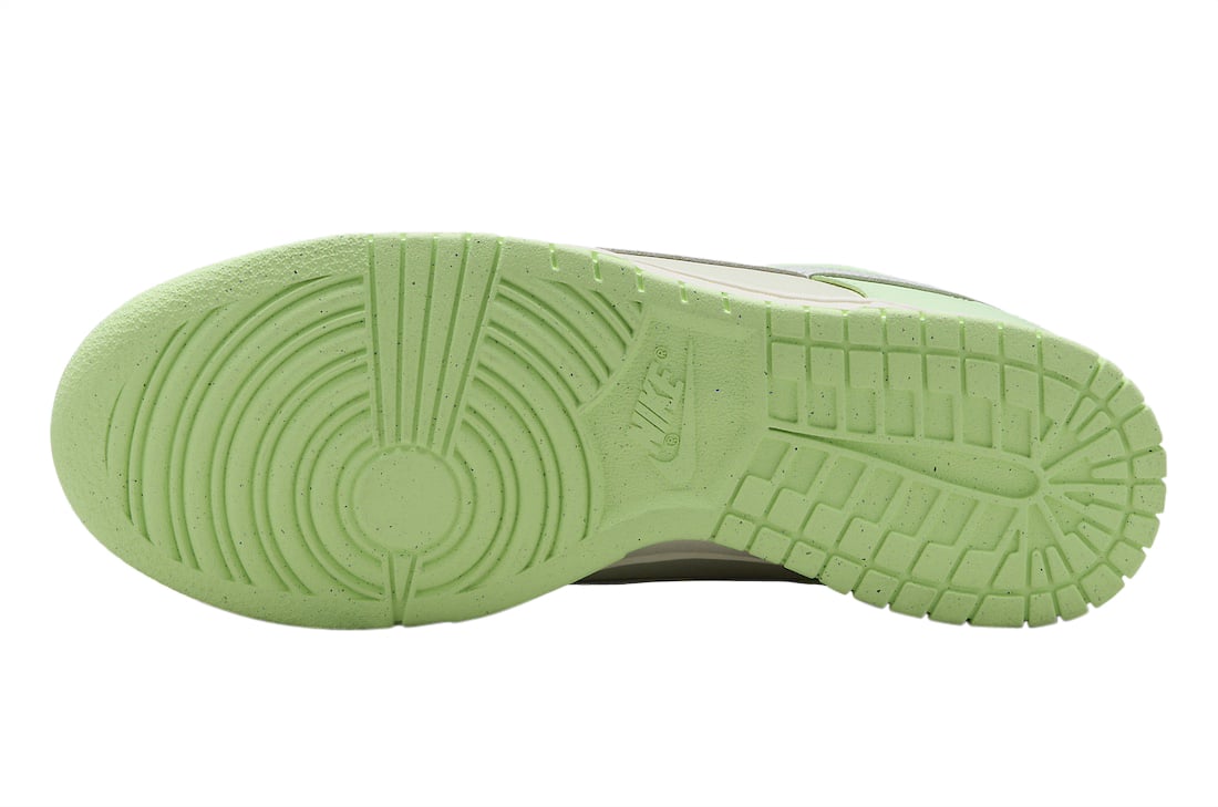 Nike Dunk Low WMNS Next Nature Sea Glass - Image 6