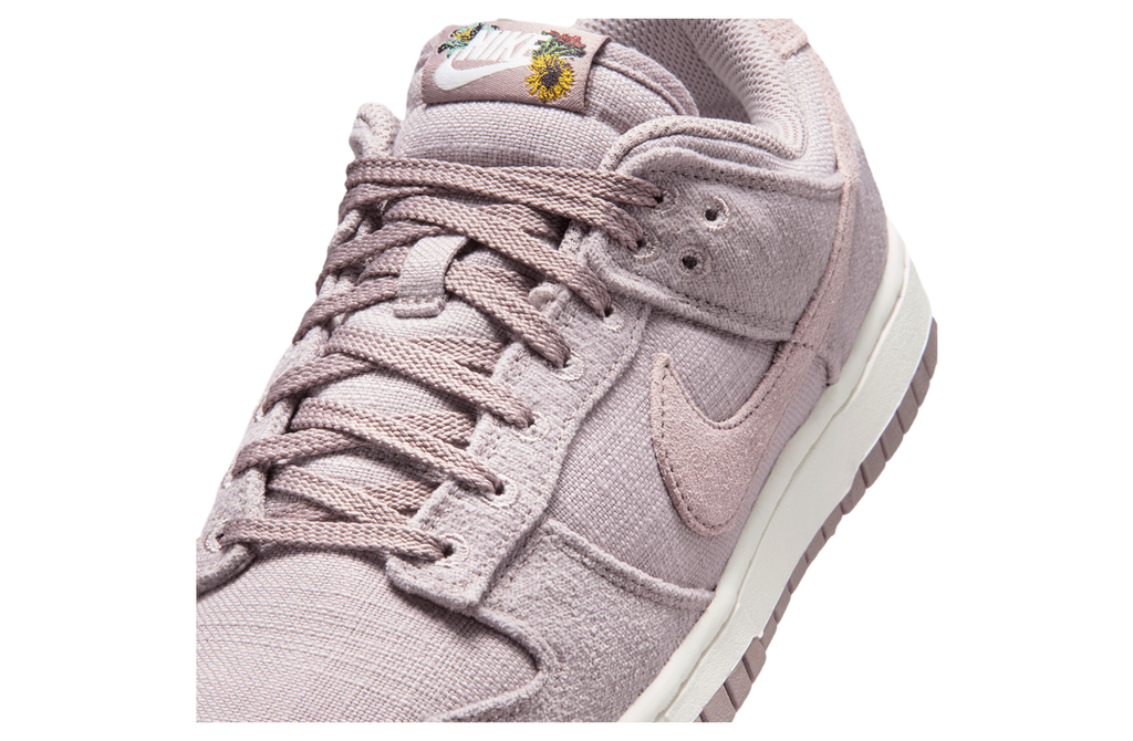Nike Dunk Low WMNS Now Accepting All Flowers - Image 10