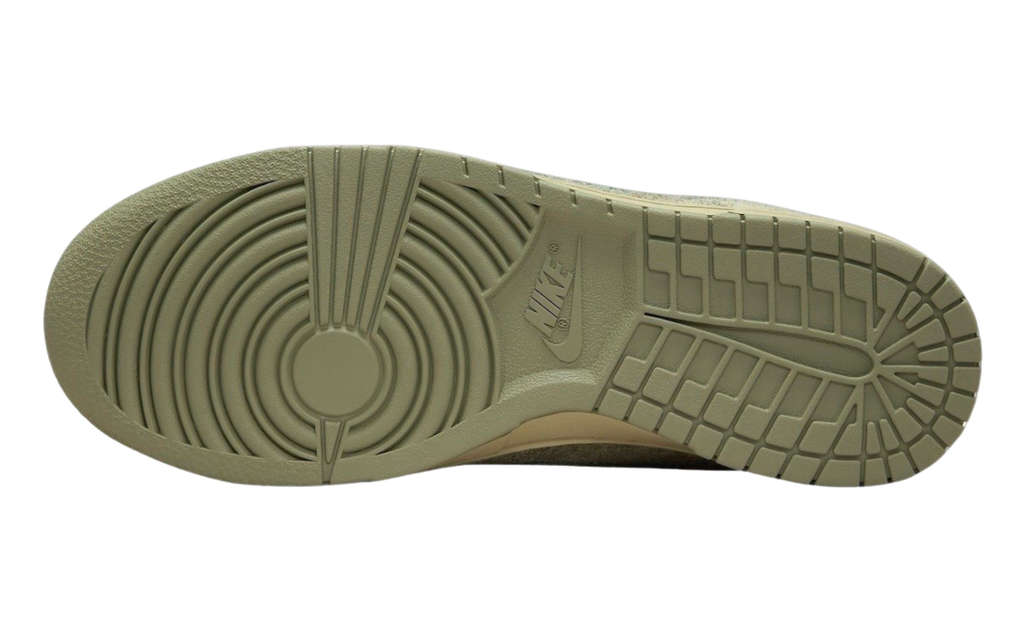 Nike Dunk Low WMNS Olive Aura - Image 6