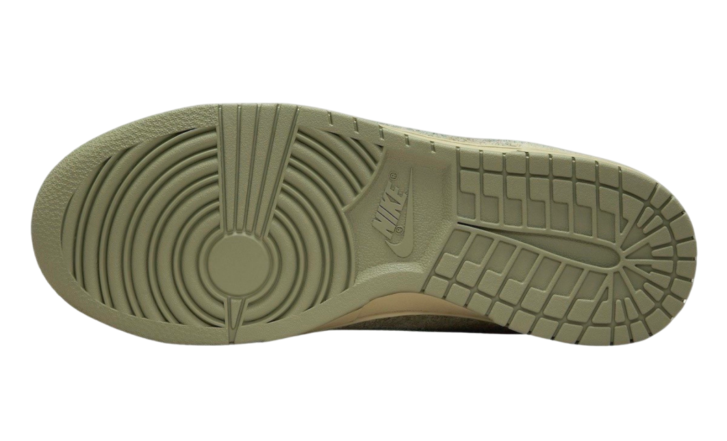Nike Dunk Low WMNS Olive Aura - Image 6