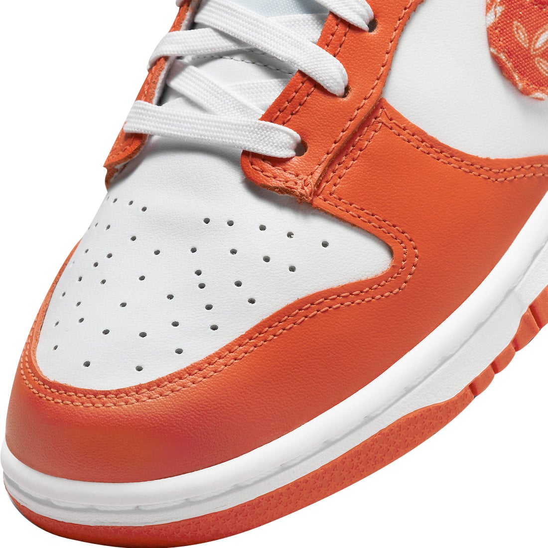 Nike Dunk Low WMNS Orange Paisley - Image 8