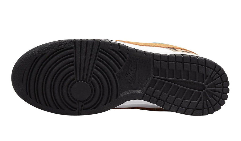 Nike Dunk Low WMNS Patchwork - Image 6