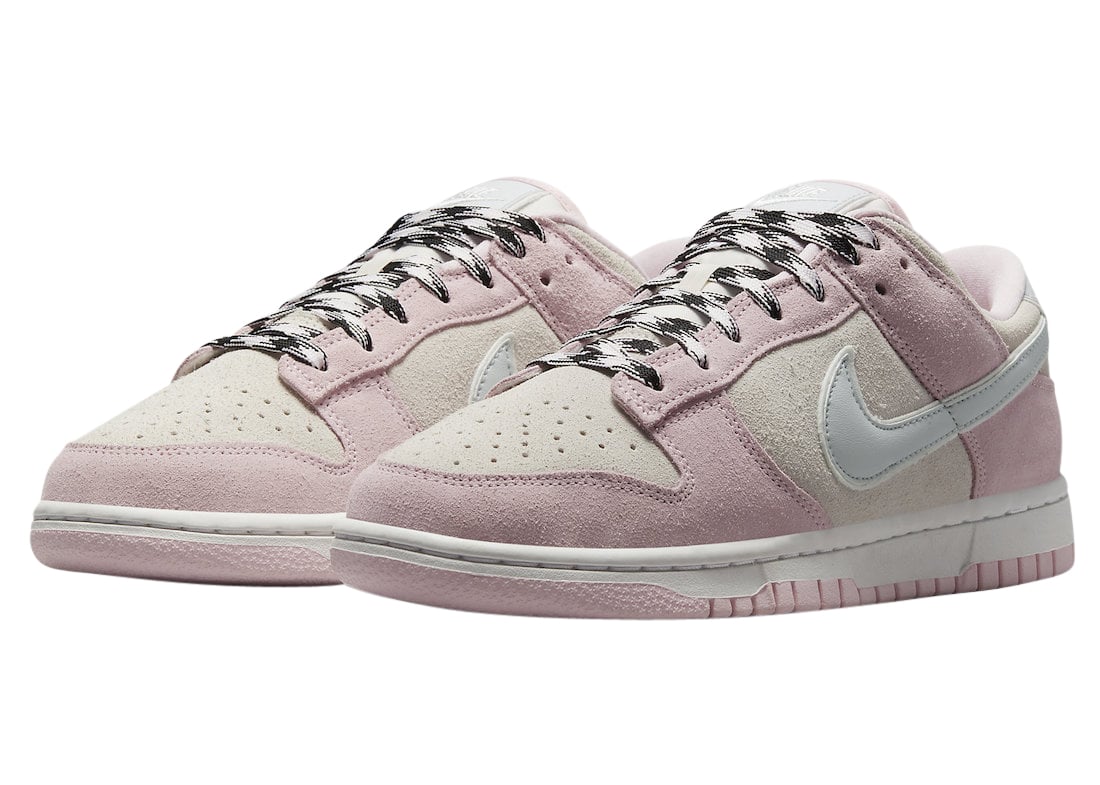 Nike Dunk Low WMNS Pink Foam - Image 2