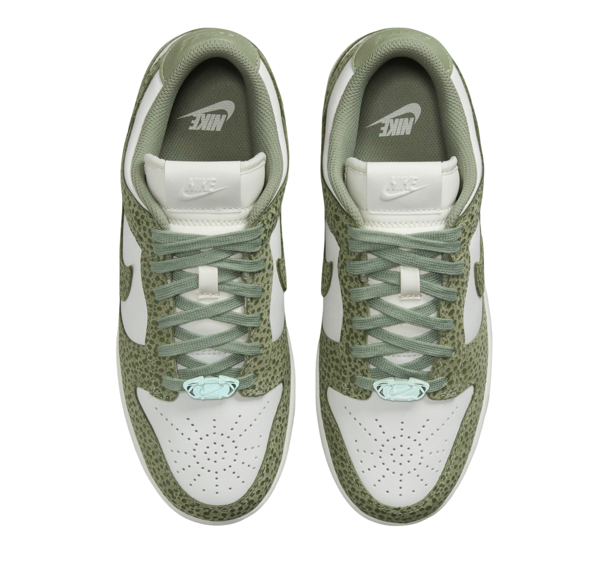 Nike Dunk Low WMNS Safari Oil Green - Image 4