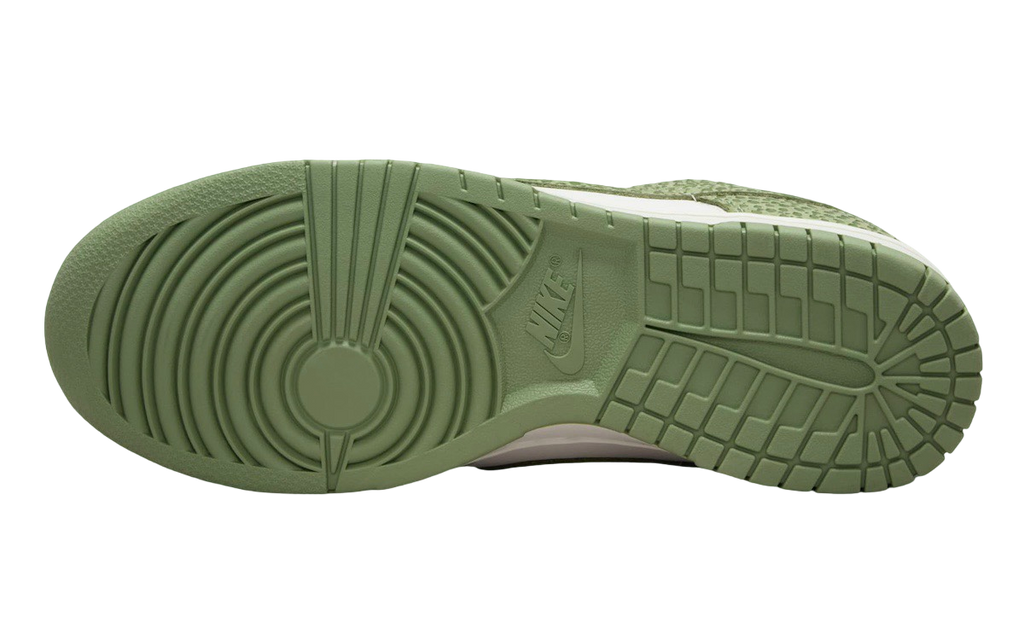 Nike Dunk Low WMNS Safari Oil Green - Image 6