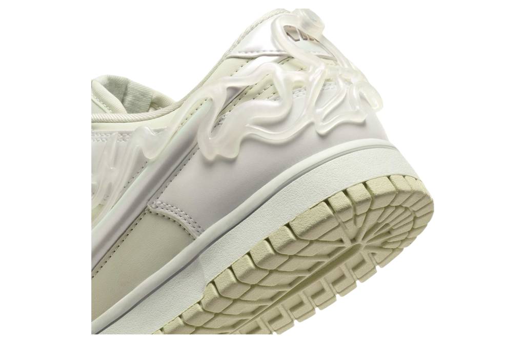 Nike Dunk Low WMNS Sea Glass - Image 9