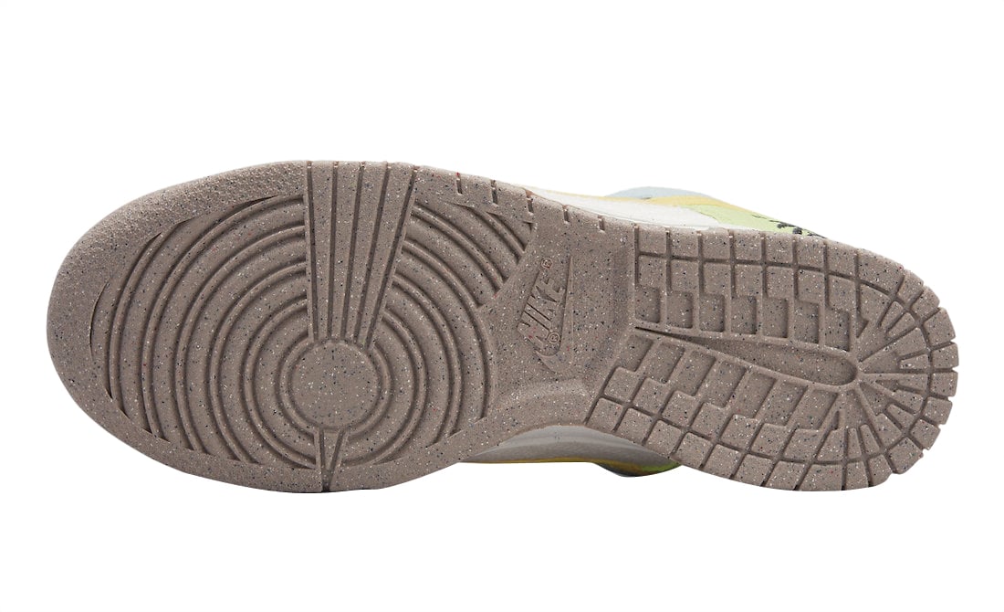 Nike Dunk Low WMNS Sun Club Sanded Gold - Image 6
