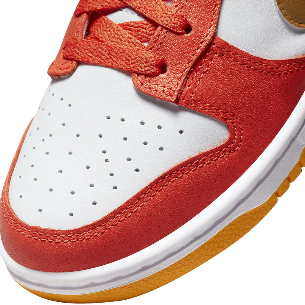 Nike Dunk Low WMNS University Gold - Image 8