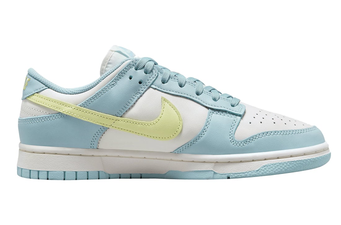 Nike Dunk Low WMNS White Light Blue - Image 3