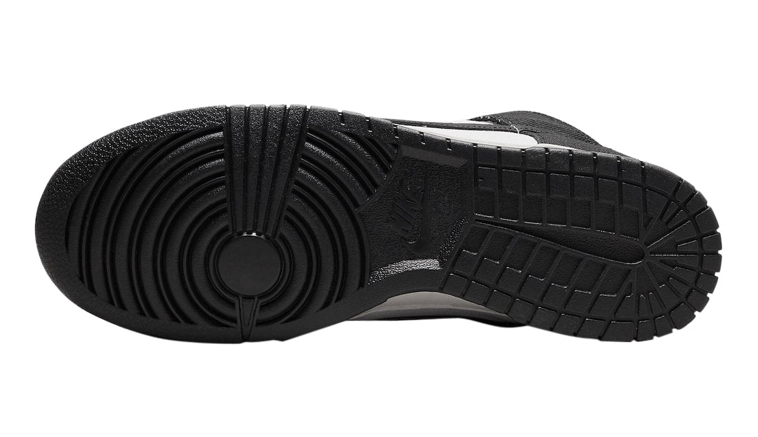 Nike Dunk Mid Panda - Image 6