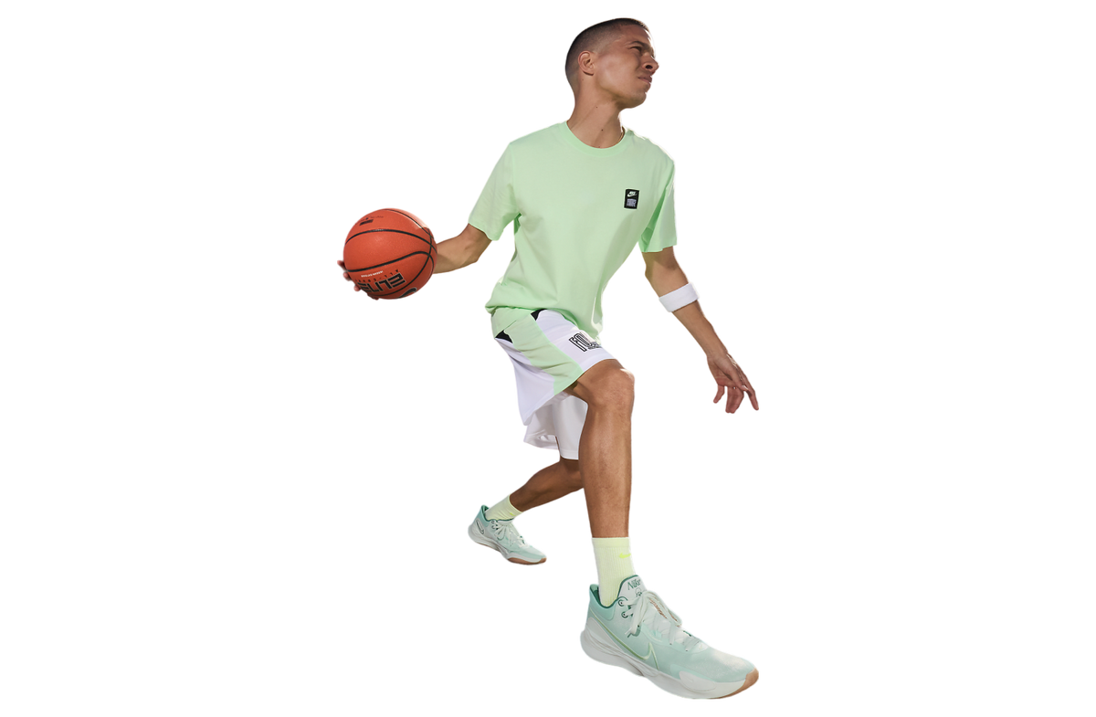 Nike Elevate 3 Barely Green / Jade Ice - Image 10