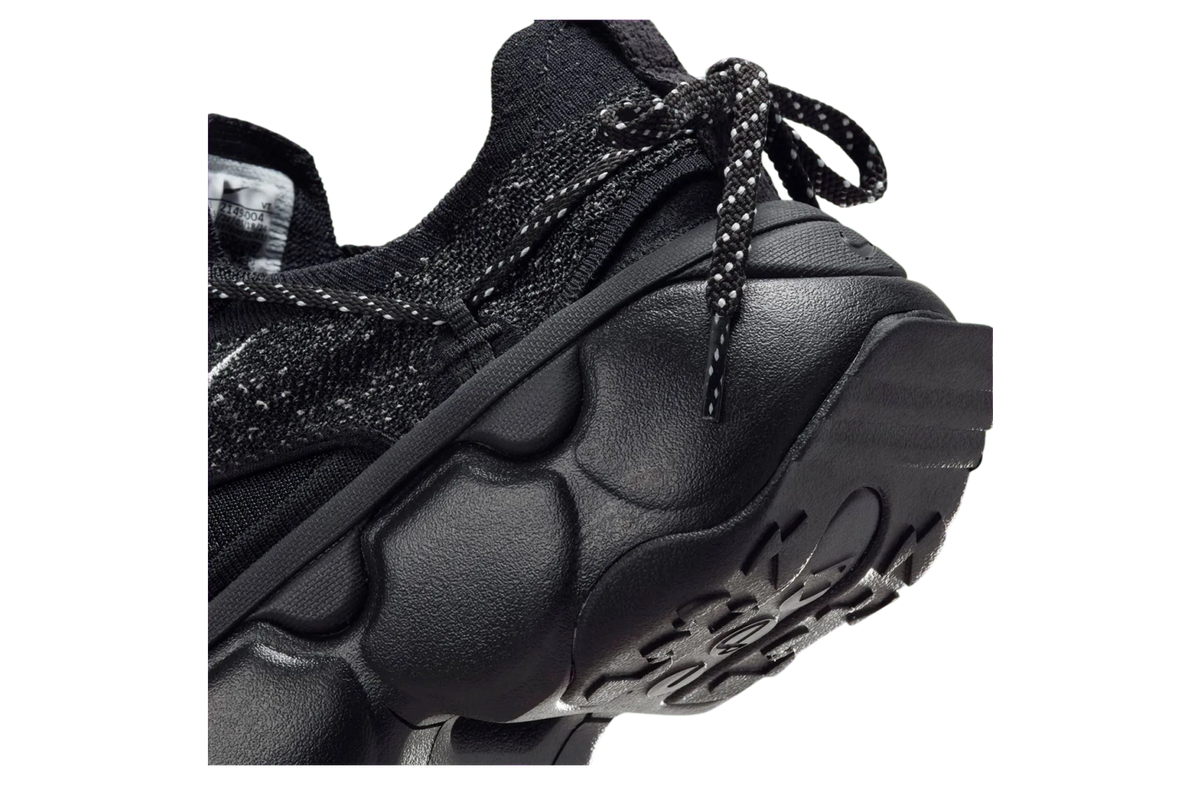 Nike Flyknit Bloom Black / Metallic Silver - Image 6