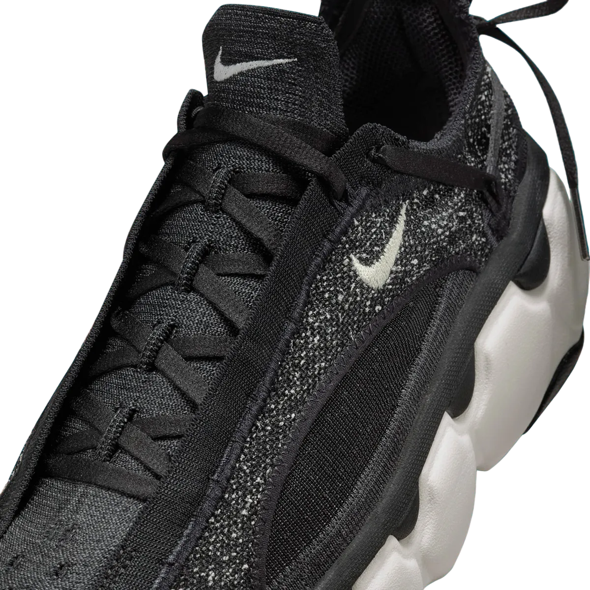 Nike Flyknit Bloom Black White - Image 8