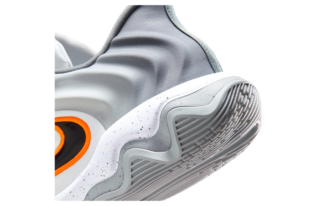 Nike Giannis Immortality 4 White / Volt - Image 8