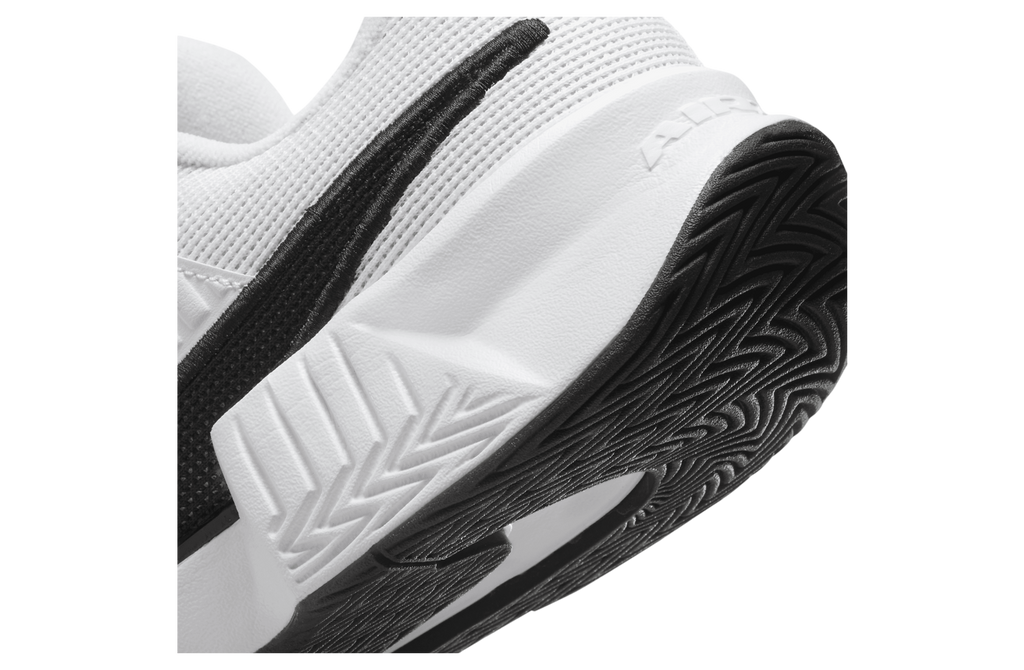 Nike GP Challenge Pro WMNS White / Black - Image 8