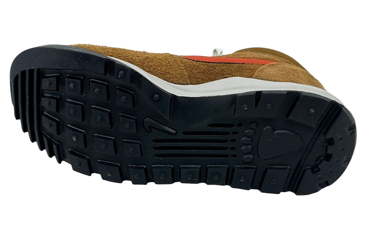 Nike Hoodland Light British Tan - Image 6