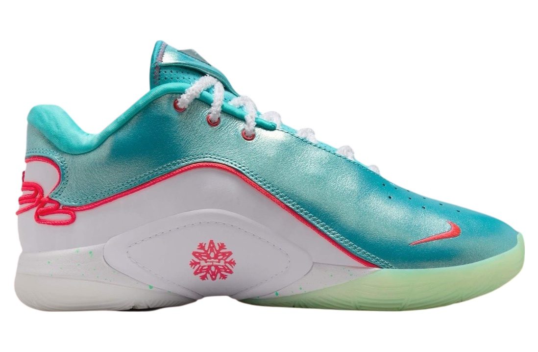 Nike LeBron 22 Christmas - Image 3