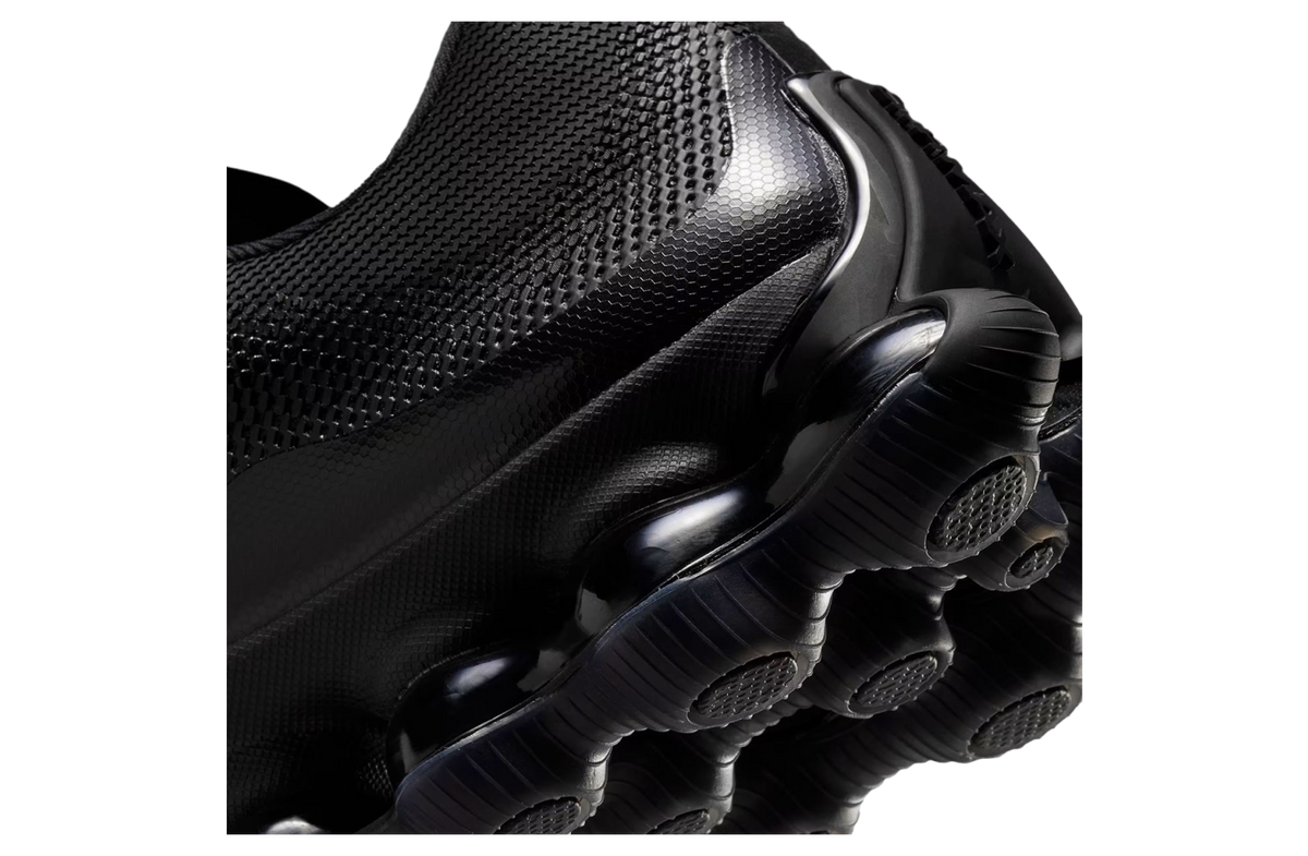 Nike Liquid Max Triple Black - Image 8