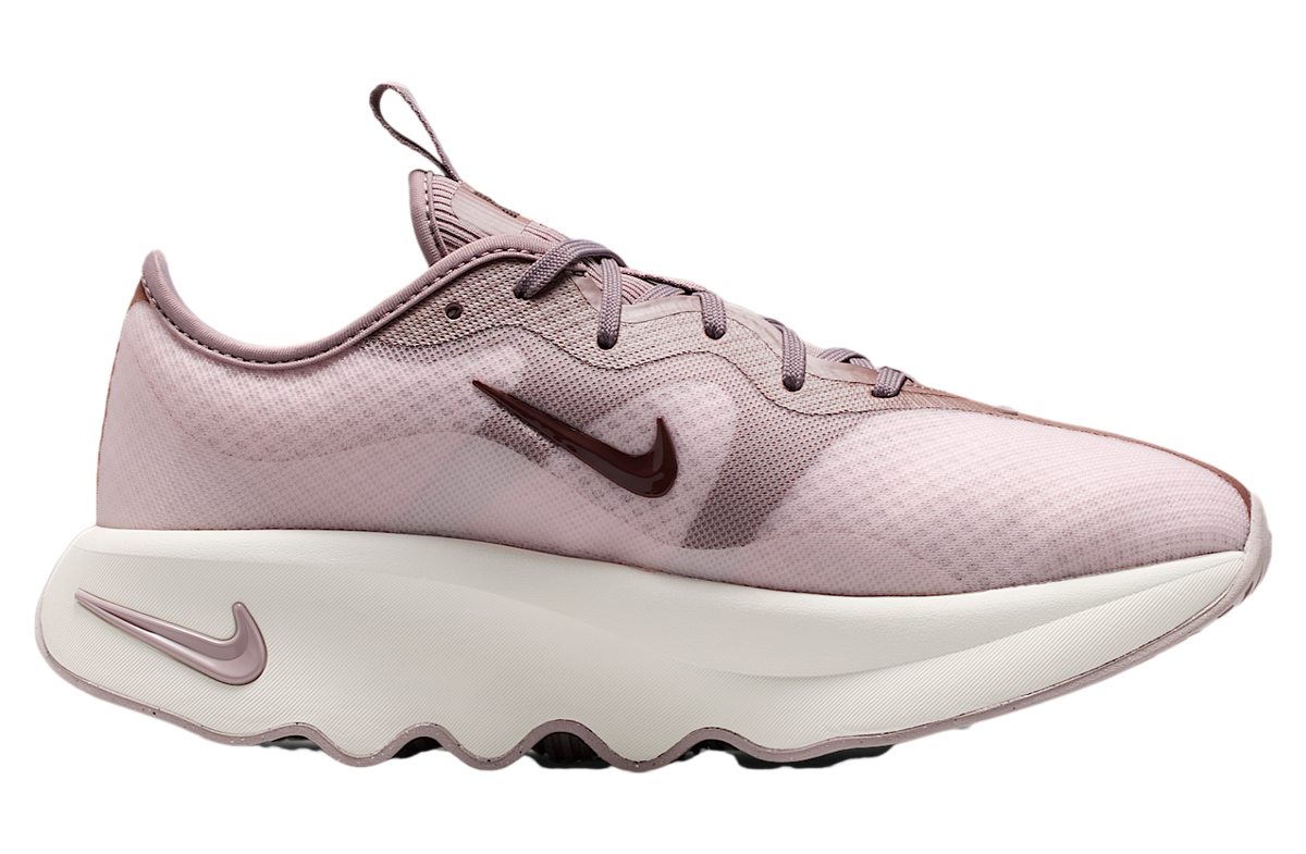 Nike Motiva 2 WMNS Pearl Pink / Light Violet Ore - Image 3