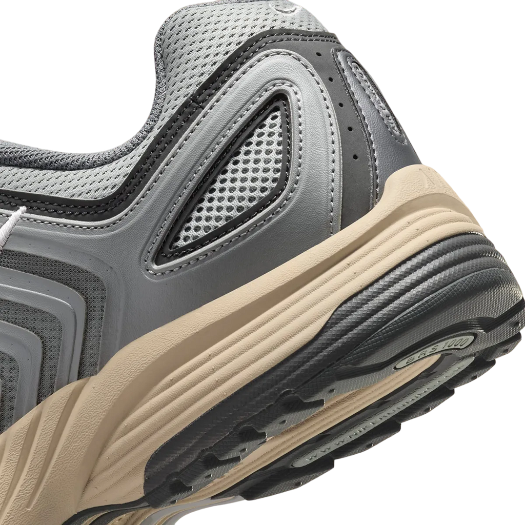 Nike Pegasus 2K5 Light Pumice / Dark Smoke Grey - Image 7