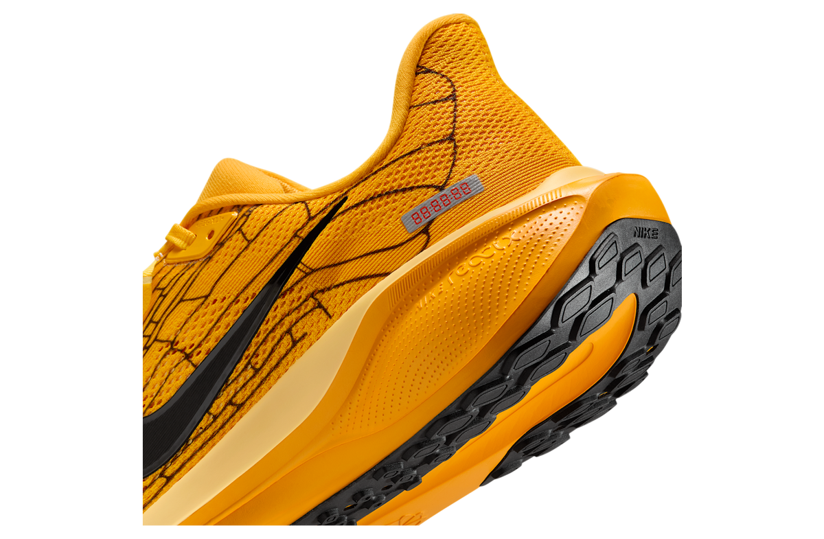 Nike Pegasus 41 Lv8 University Gold / Soft Yellow - Image 8