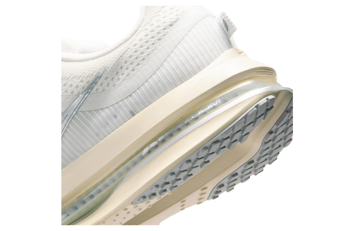 Nike Pegasus Premium Running is Mental - Image 8