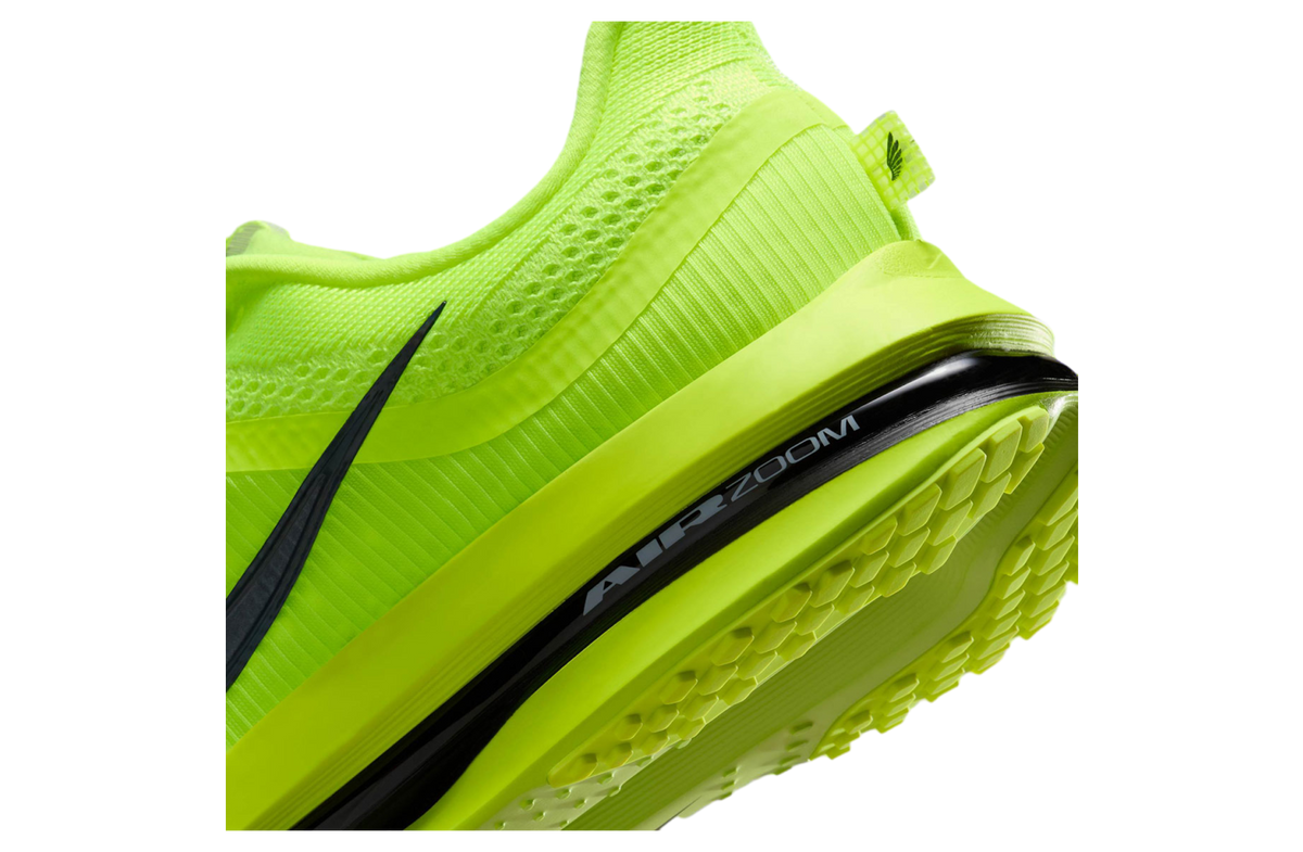 Nike Pegasus Premium Volt / Black - Image 7