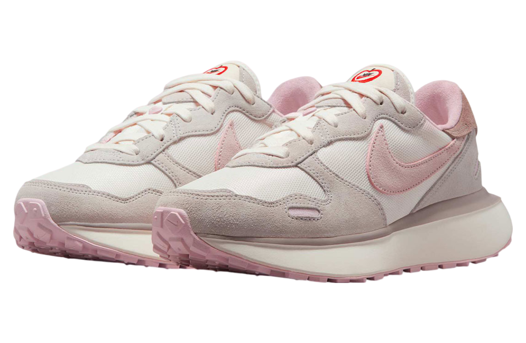 Nike Phoenix Waffle WMNS Valentine's Day - Image 2