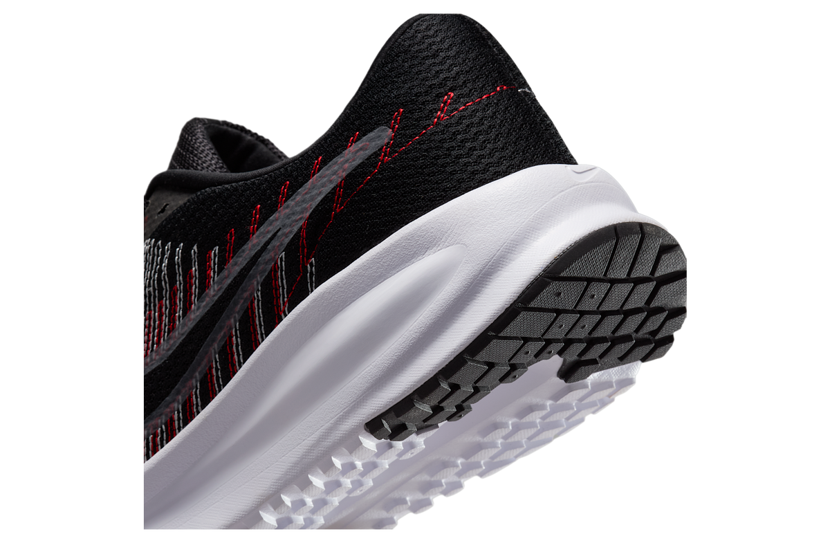 Nike Run Defy Black / University Red - Image 8