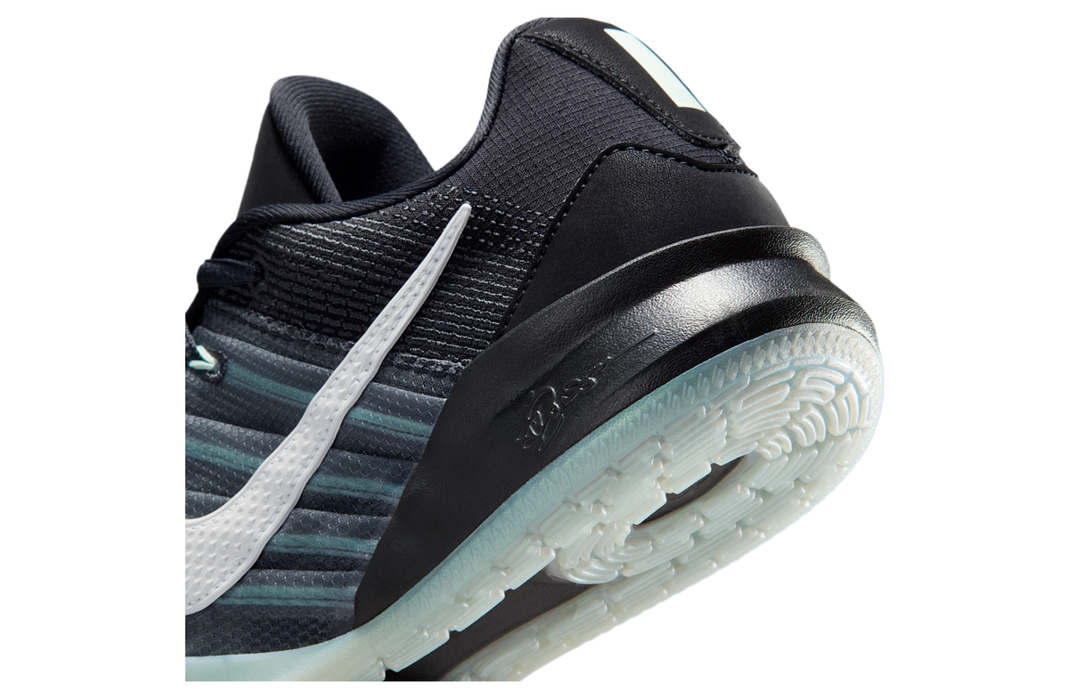 Nike Sabrina 3 Morale Black / Dark Smoke Grey - Image 8