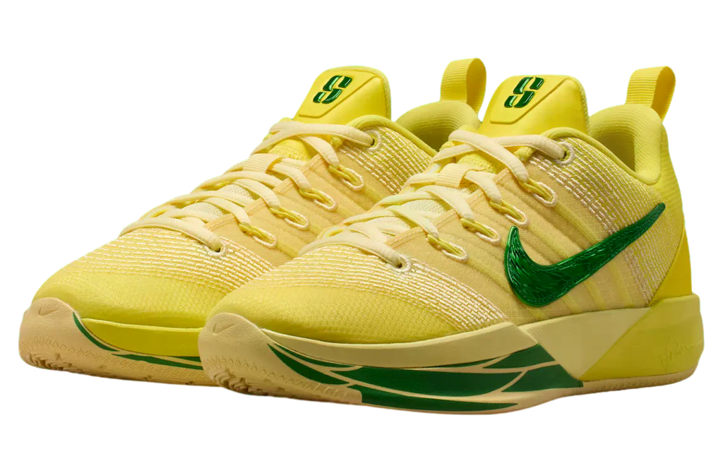 Nike Sabrina 3 Oregon Ducks - Image 2