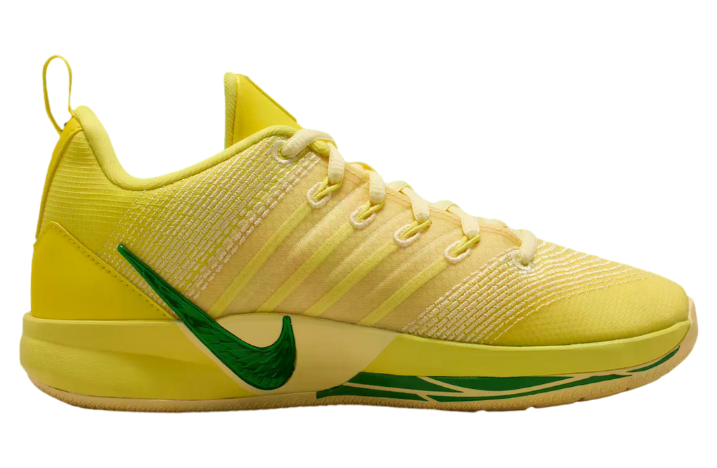 Nike Sabrina 3 Oregon Ducks - Image 3