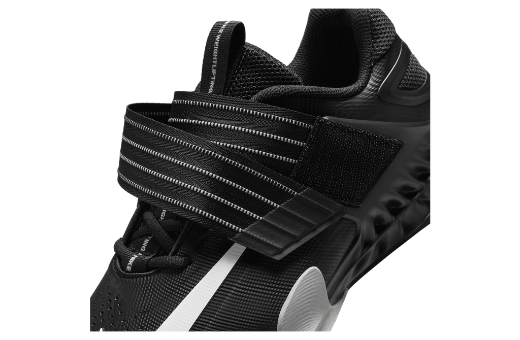Nike Savaleos Black / Grey Fog - Image 9