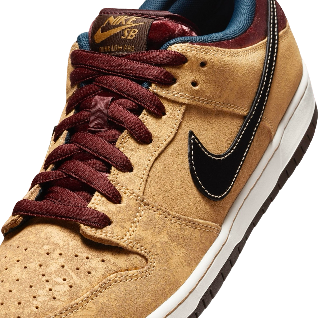 Nike SB Dunk Low City of Cinema - Image 7