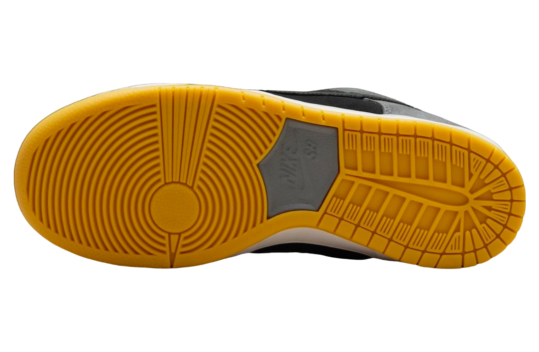 Nike SB Dunk Low Dark Smoke Grey - Image 6