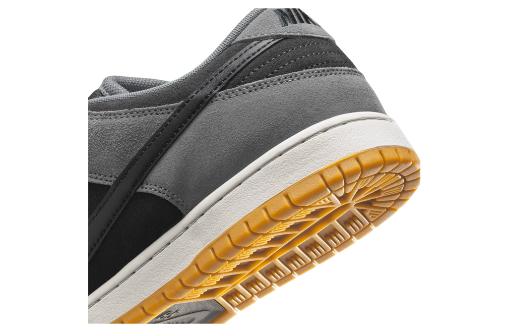 Nike SB Dunk Low Dark Smoke Grey - Image 8