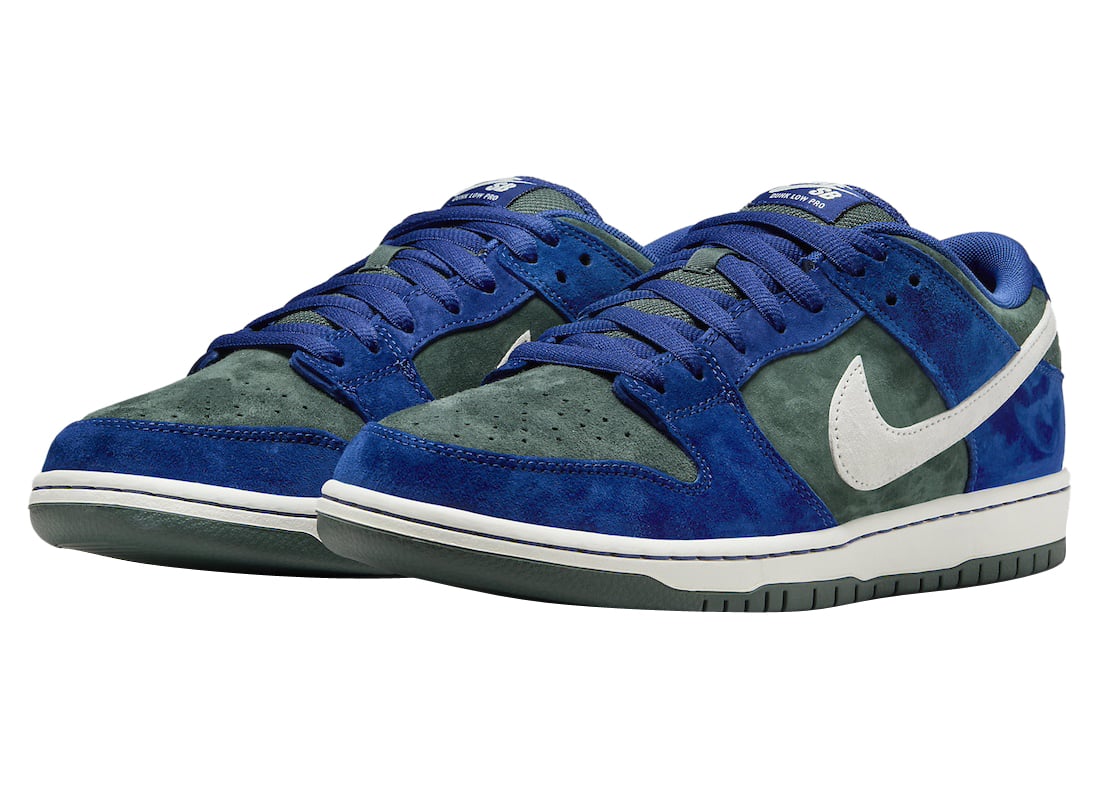Nike SB Dunk Low Deep Royal Blue - Image 2