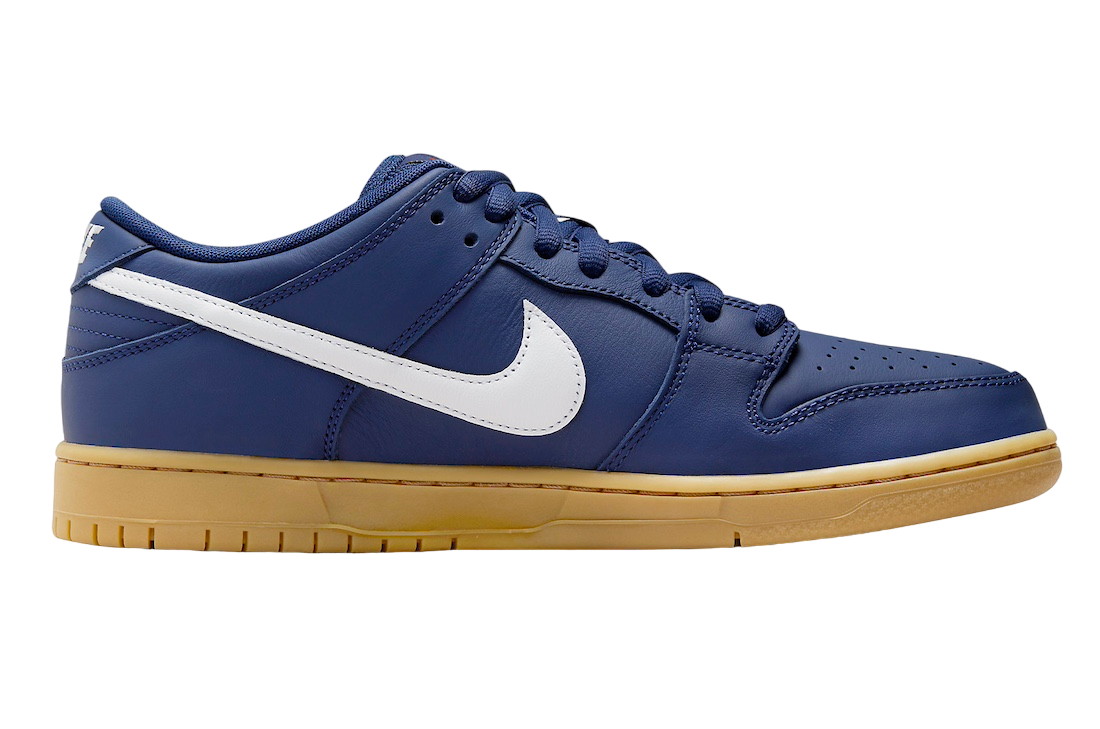 Nike SB Dunk Low Navy Gum - Image 3