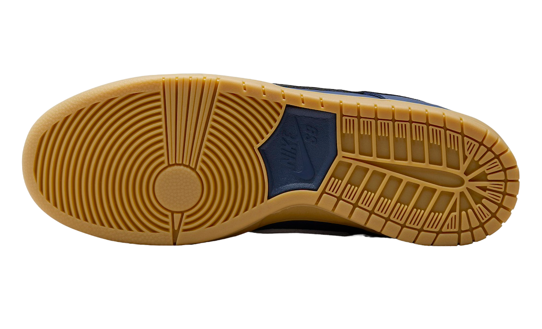 Nike SB Dunk Low Navy Gum - Image 6