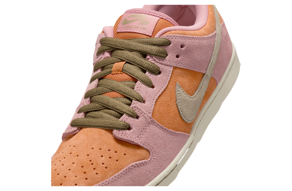 Nike SB Dunk Low Red Stardust / Neutral Olive - Image 7