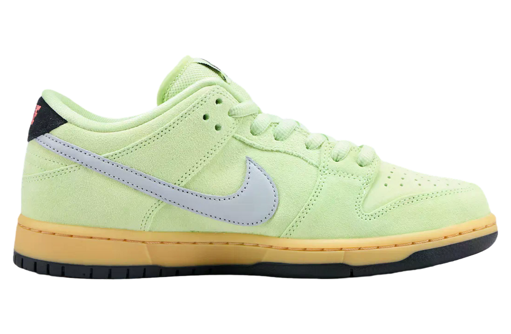 Nike SB Dunk Low Verdugo Mountain Pistachio Frost / Wolf Grey - Image 3