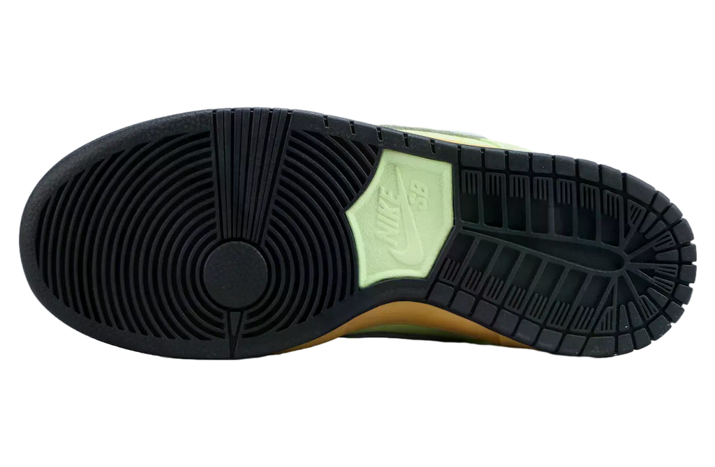 Nike SB Dunk Low Verdugo Mountain Pistachio Frost / Wolf Grey - Image 6
